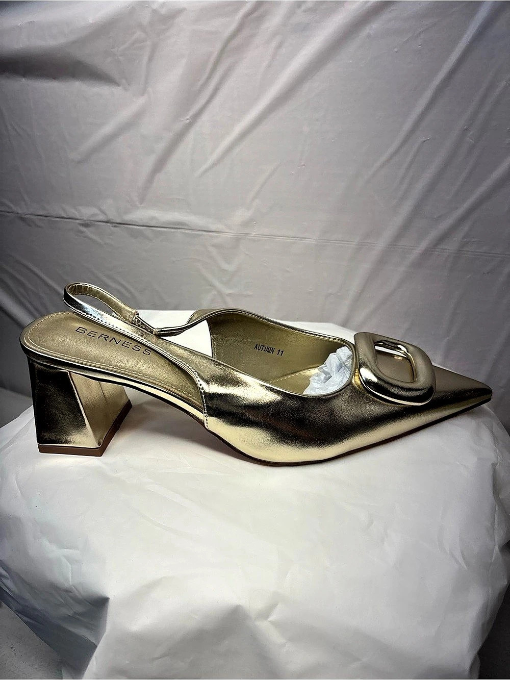 BERNIE MEV Autumn Pointed Toe Slingback Heels in Gold US 11 Like New